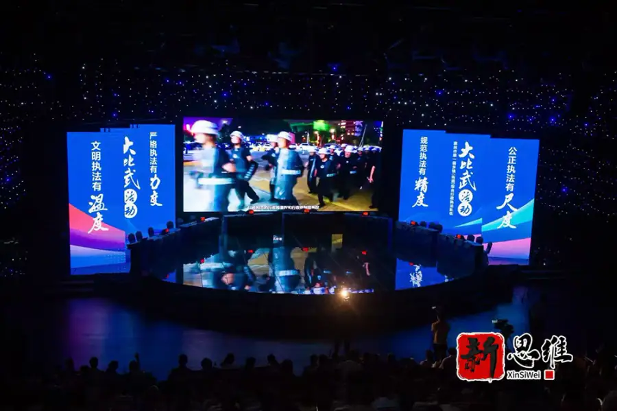 惠州抢答器出租-选手抢答环节特写